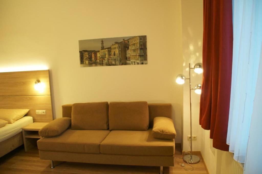 Das Falk Apartmenthaus Nürnberg Exterior foto